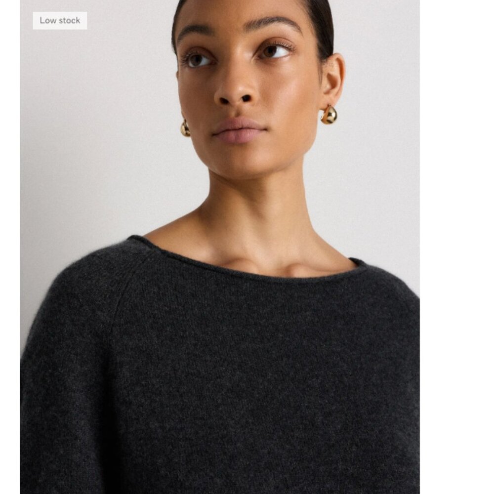 NWT Quince 100% Mongolian Cashmere Boatneck Sweater Heather Charcoal M - Picture 2 of 14